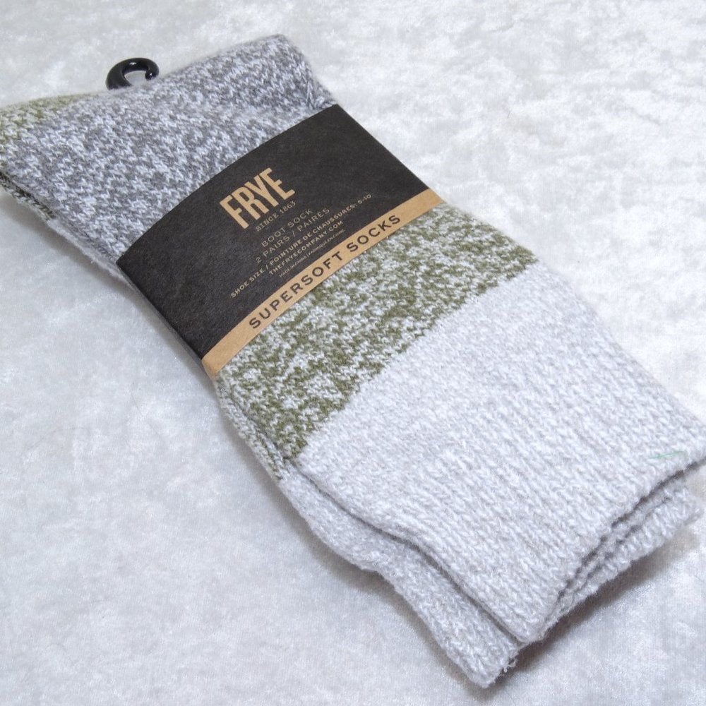FRYE Boot Super Soft Socks 2 pair Color Block